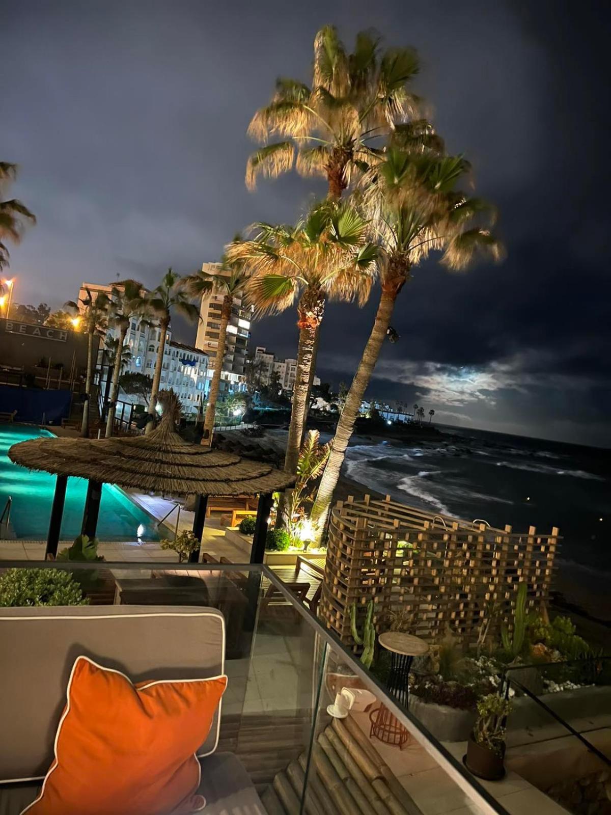 Miraflores Apartments By The Beach Costa Del Sol Sitio de Calahonda Exterior photo