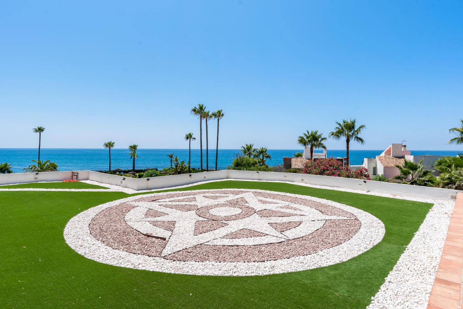 Miraflores Apartments By The Beach Costa Del Sol Sitio de Calahonda Exterior photo