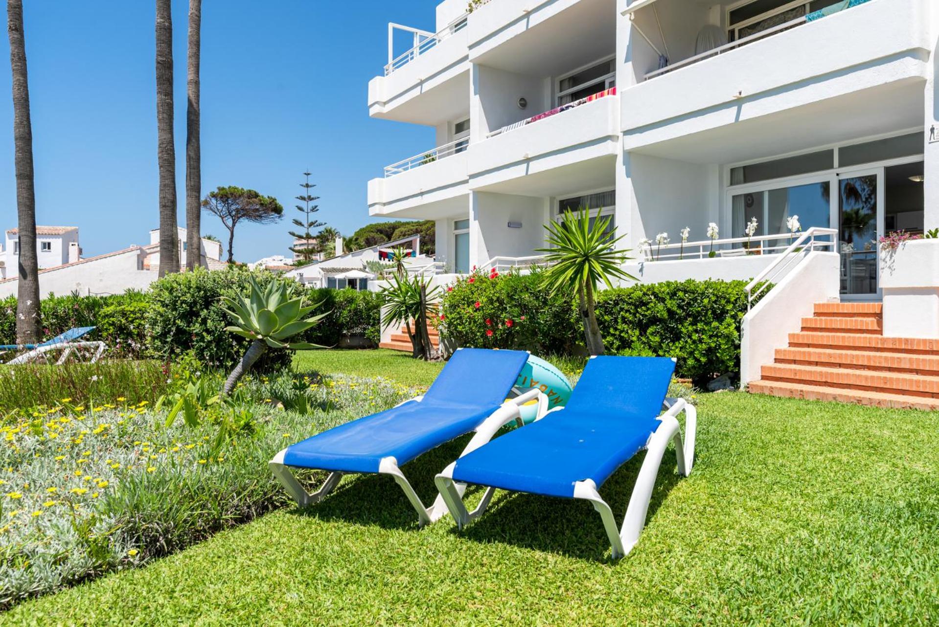 Miraflores Apartments By The Beach Costa Del Sol Sitio de Calahonda Exterior photo